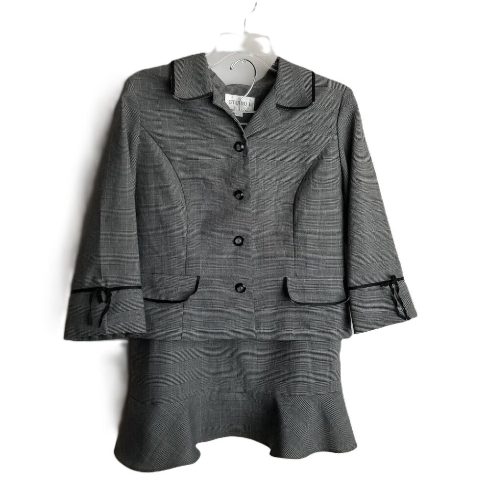 Studio I Womens Size 10 Glen Plaid 2 Piece Skirt Suit Blazer Black White Pink